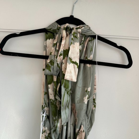 WORN ONCE- Reformation Veria Silk Bridesmaid Dress Sz 4 in Tarragon Halter - Picture 8 of 12